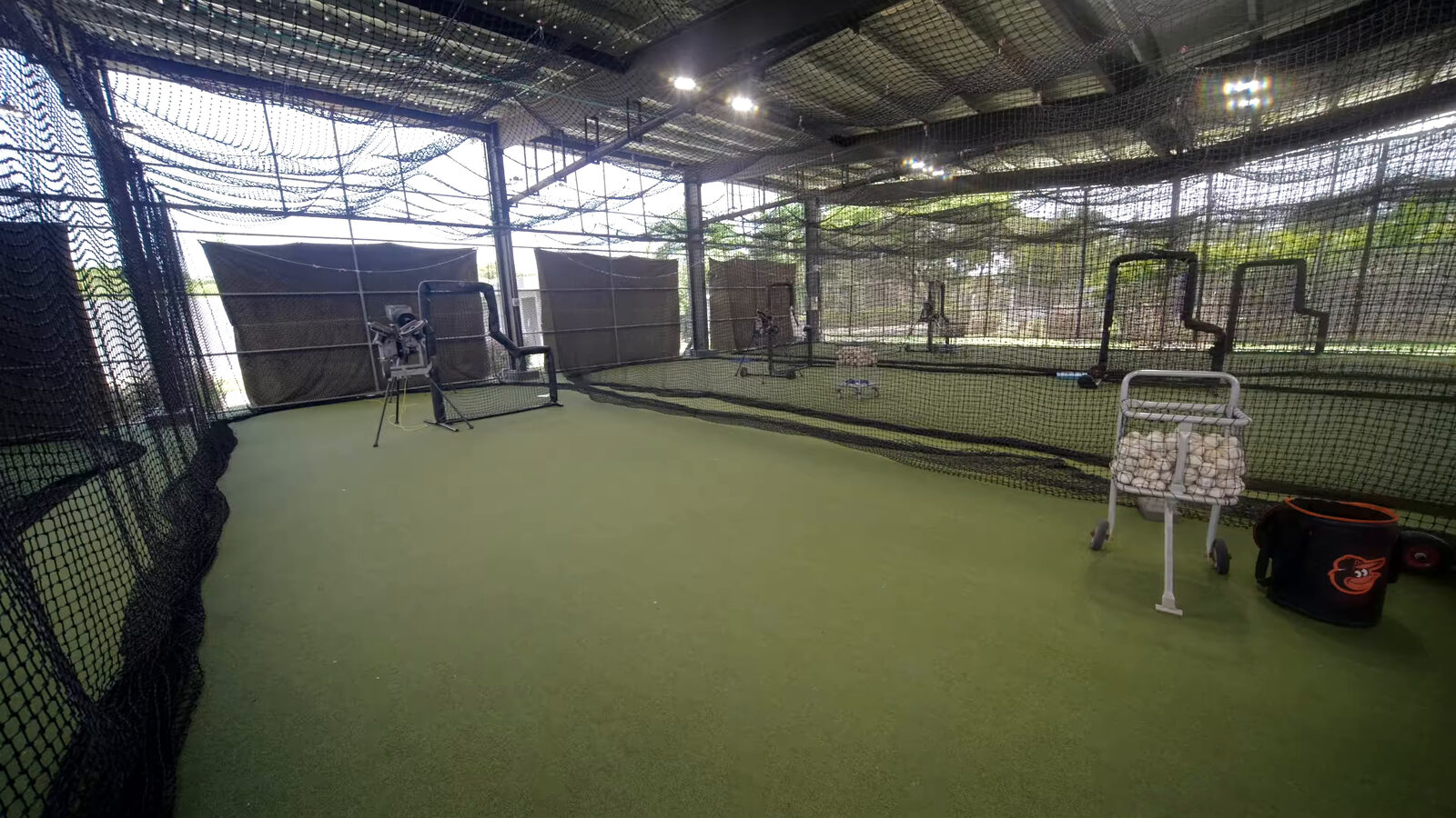 Hitting Facilities: Baltimore Orioles — Batting cages