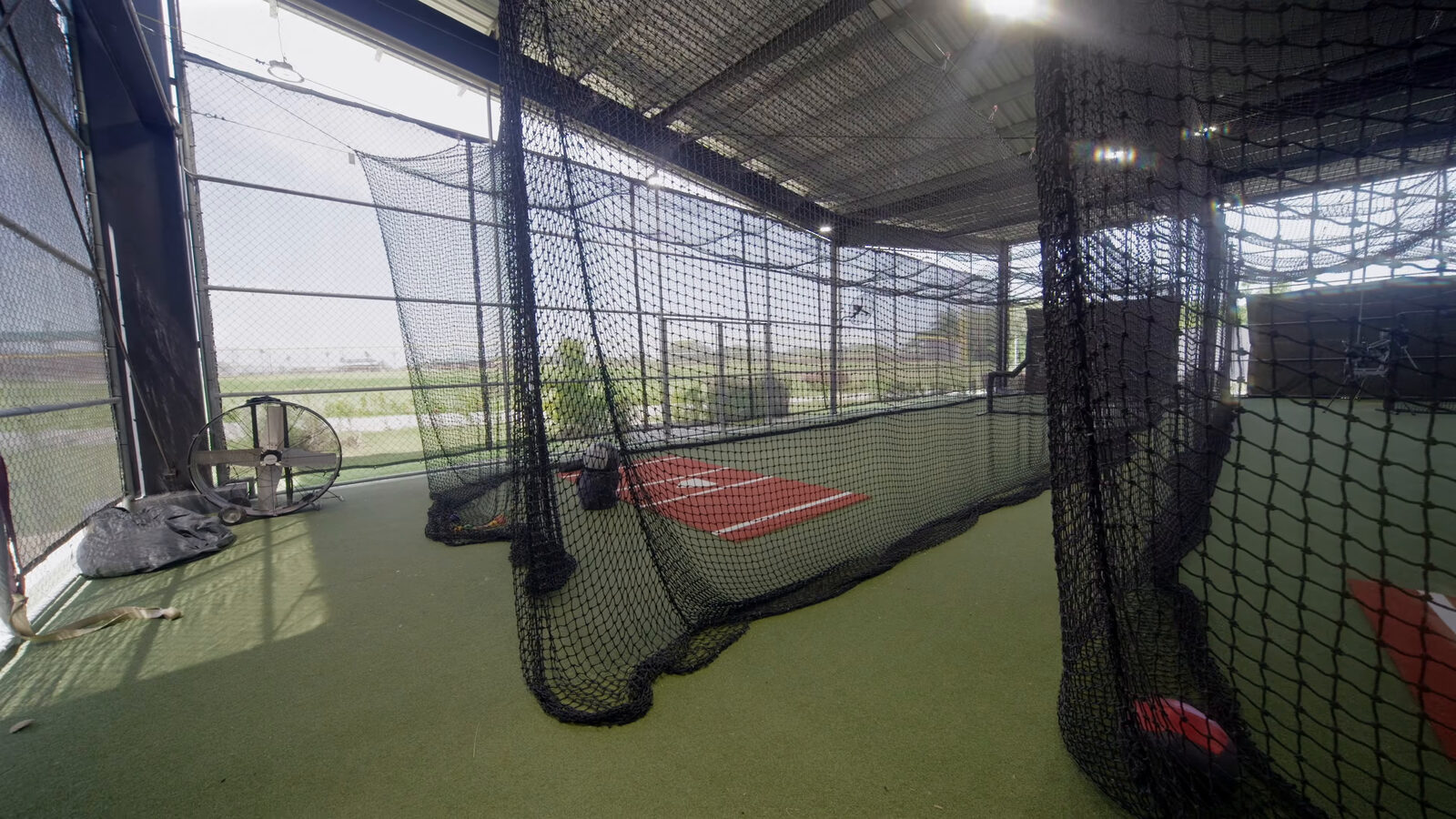 Hitting Facilities: Baltimore Orioles — Batting cages